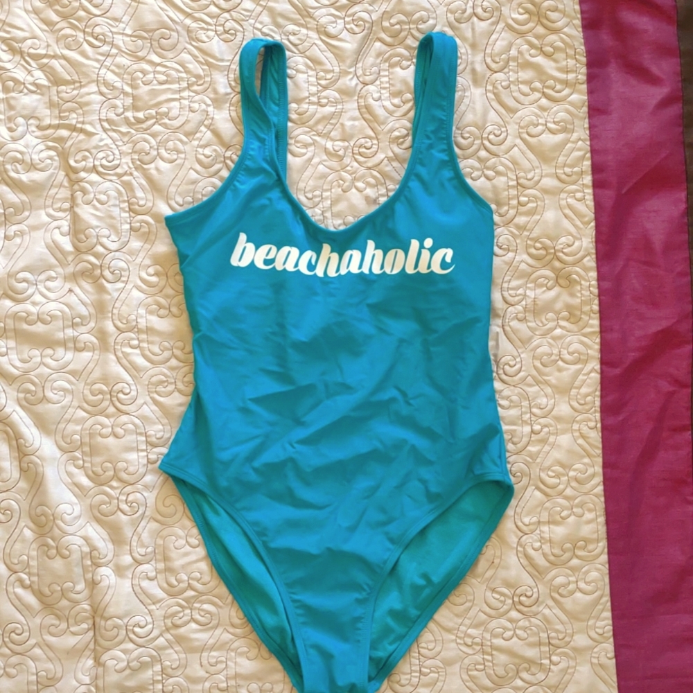 Beachaholic one piece swimsuit beautiful teal color brand new never worn size M.